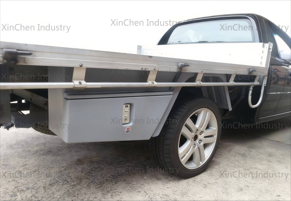 underbody ute tool box.jpg